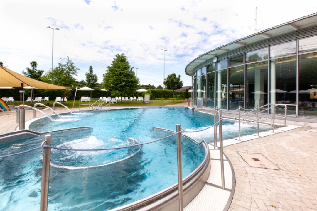 Bild für Schwimmbad
